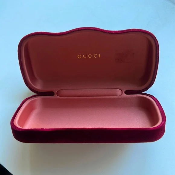 Gucci Sunglasses - LIGHTLY worn, great condition display picture 1